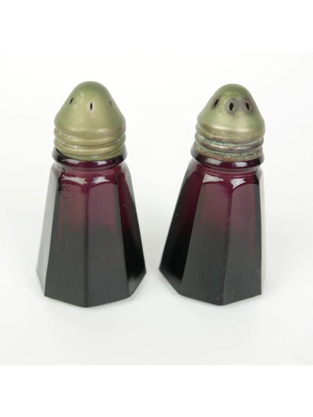 Vintage Hazel Atlas Sun Purple Glass Salt Pepper Shakers Octagon Amethyst Set